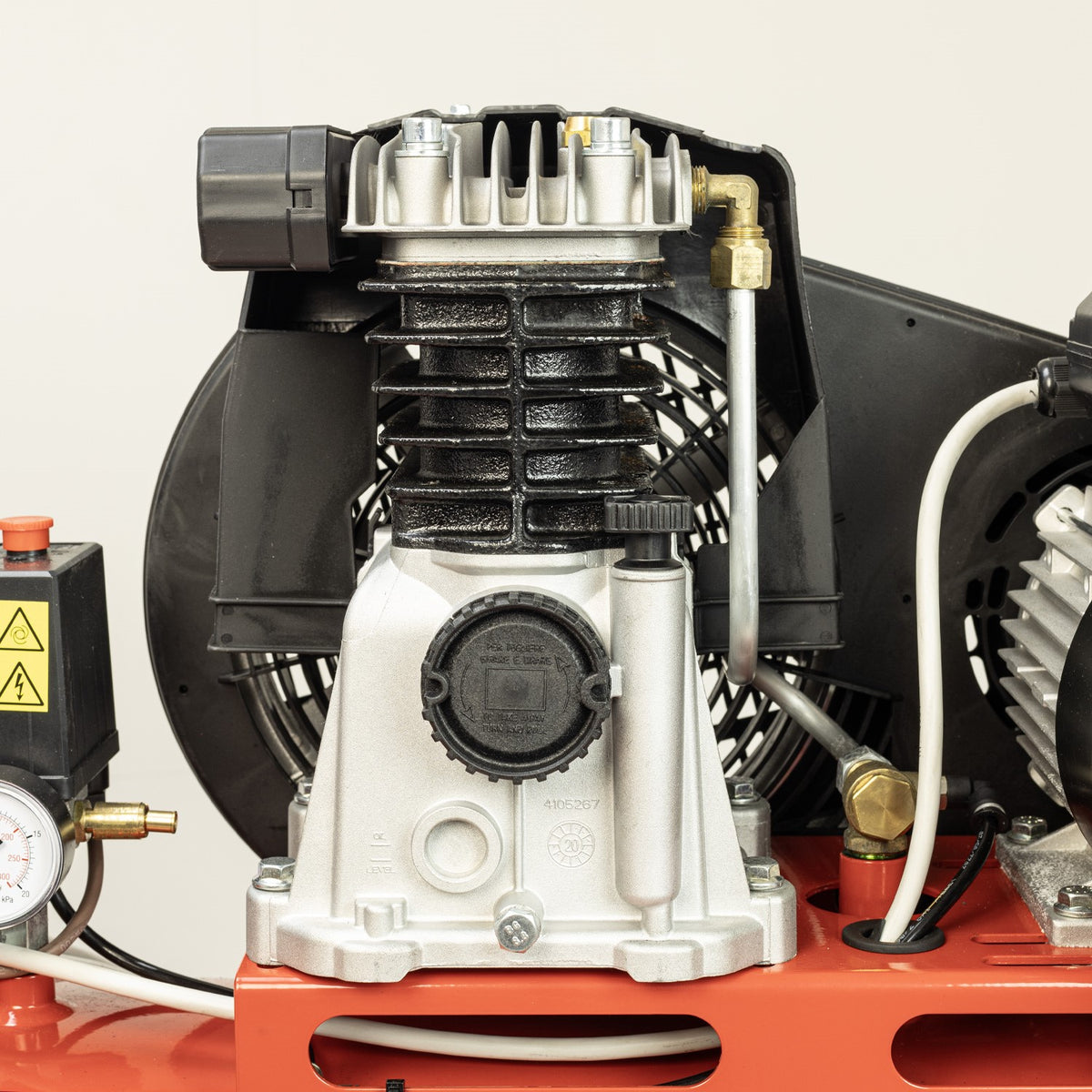 TIGREN 270ltr Tandem Belt-Driven Compressor view 6