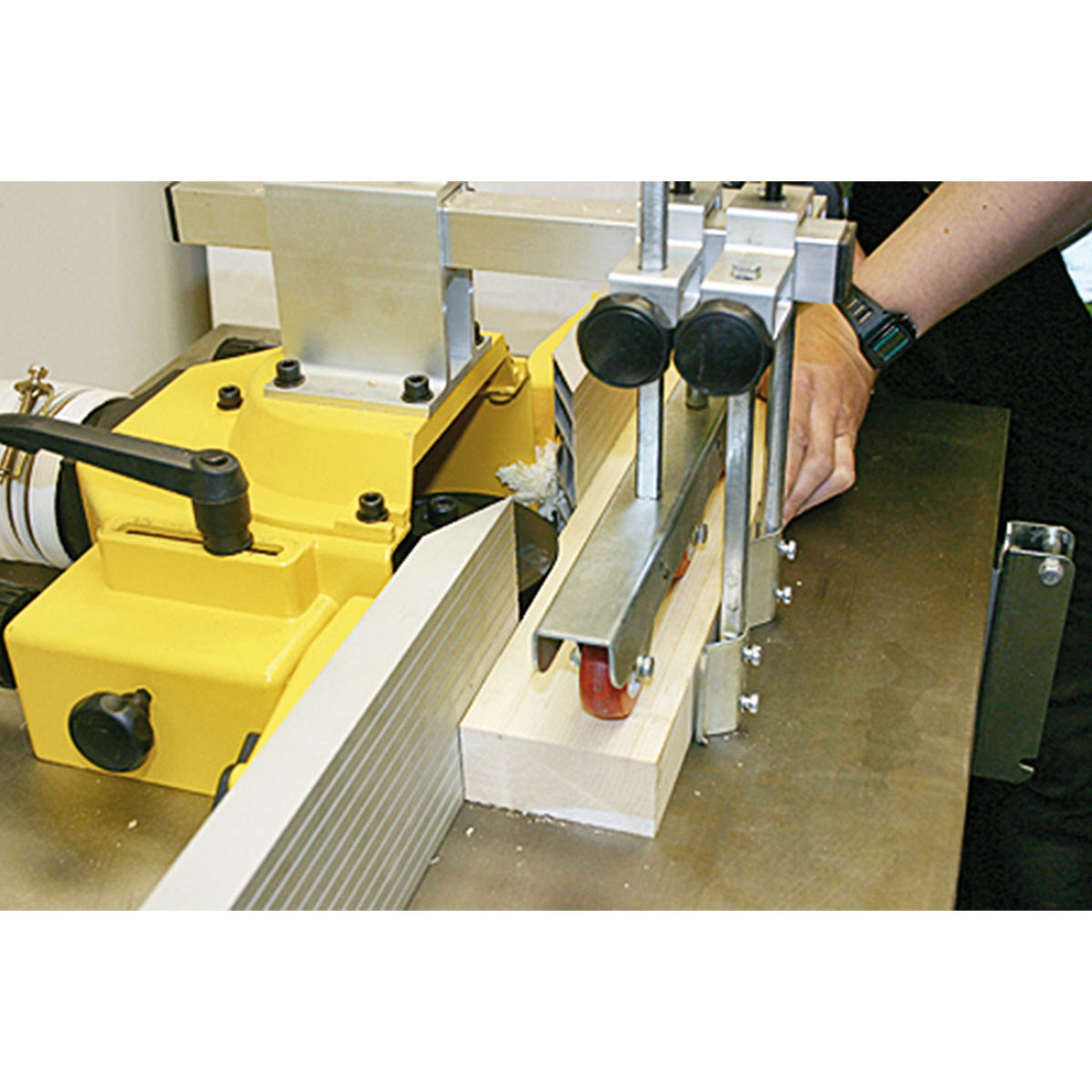 SIP Professional Tilting Spindle Moulder view 3